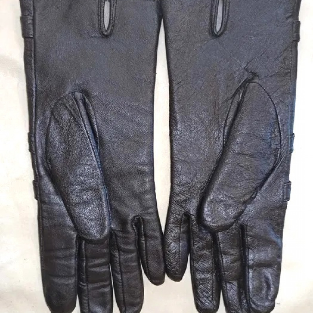 Женские перчатки на подкладке из натуральной кожи черные